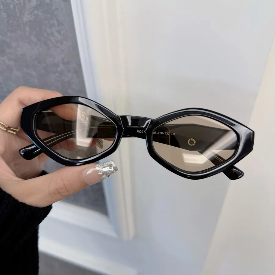 Casual Vintage Square Sunglass - Men'S Fashion Round Glasses ulasan dan harga