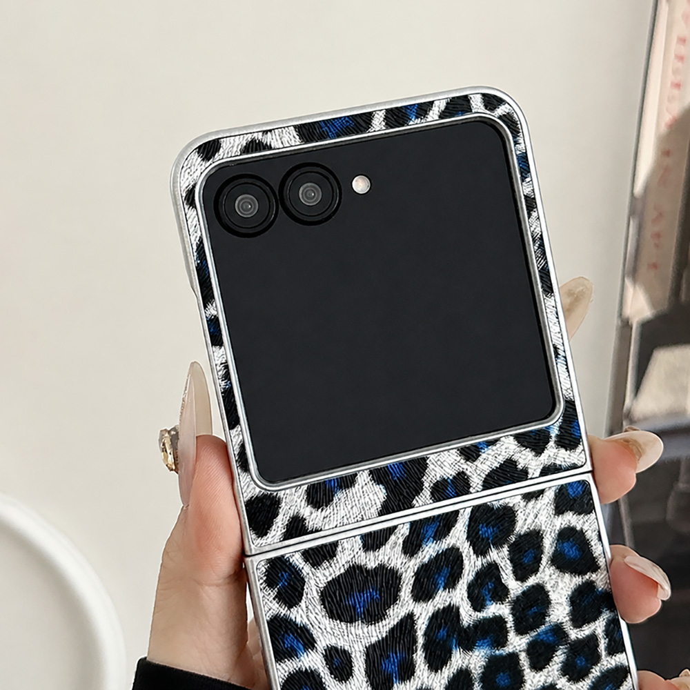 Leopard Print Folding Flip Pho - Mens Fashion Vintage ulasan dan harga