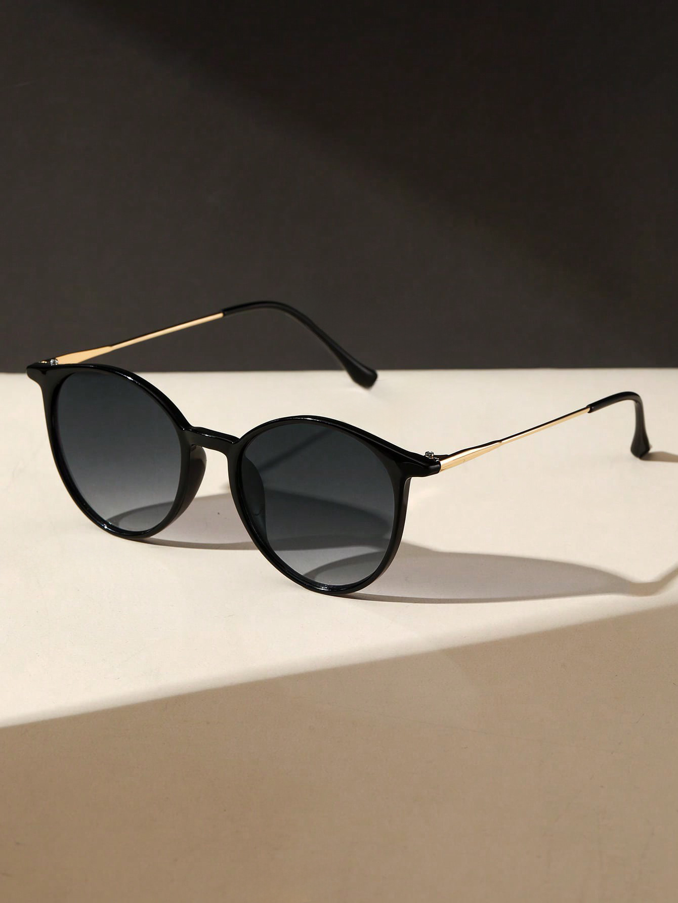 1PC Fashion Round Metal Women  - Men'S Fashion Round Glasses ulasan dan harga